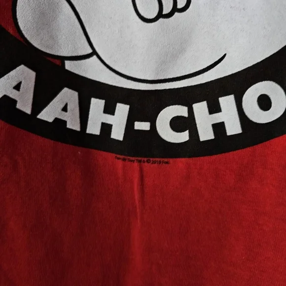 2010 red brian griffin family guy t-shirtSize xl - Picture 3 of 4